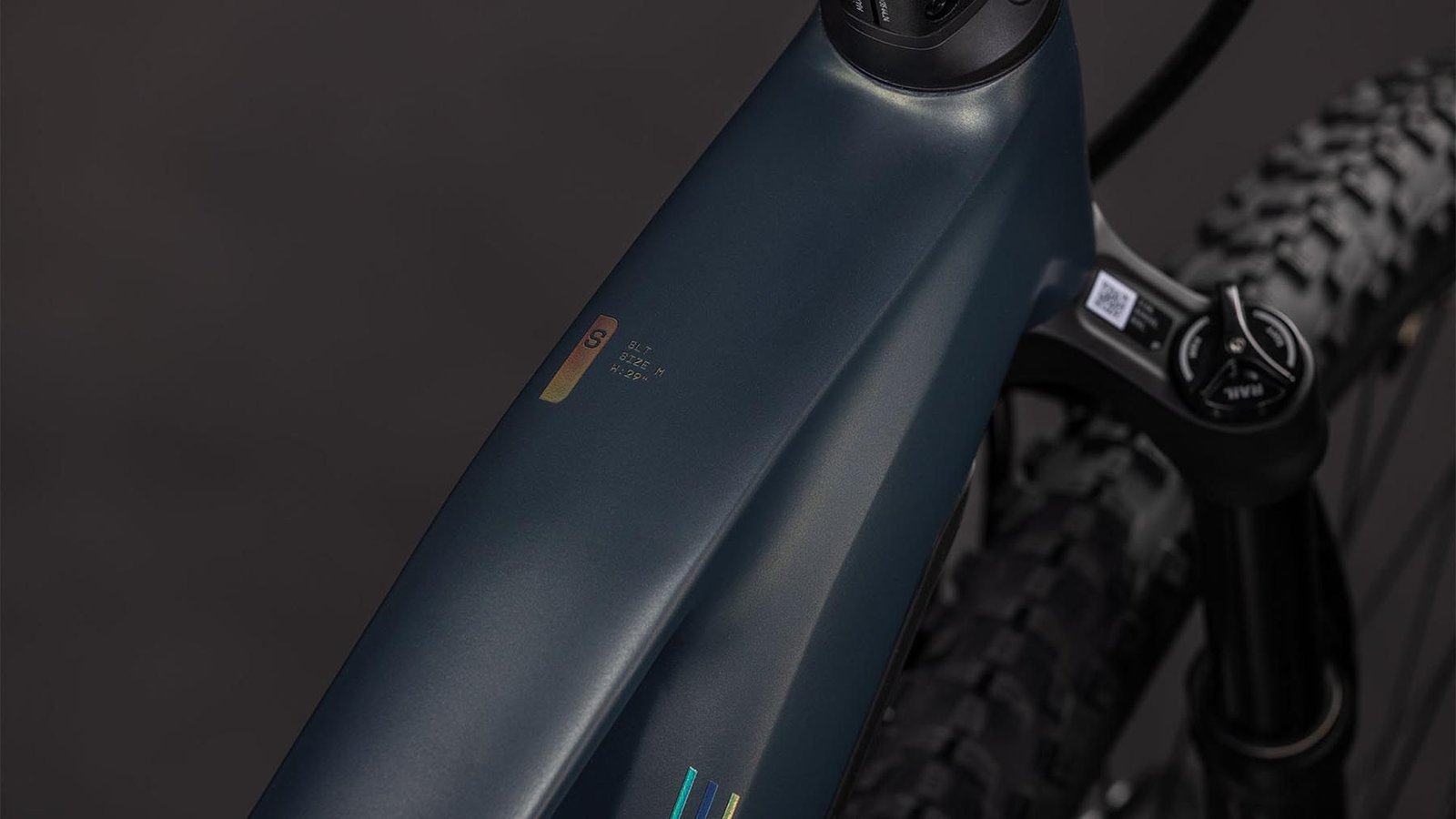 108700-Cube-Reaction-Hybrid-SLT-800-reedbeige-n-sagebrushgreen-2026-EBike-Hardtail-Mountainbike-01_1920x1920