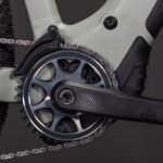 108700-Cube-Reaction-Hybrid-SLT-800-reedbeige-n-sagebrushgreen-2026-EBike-Hardtail-Mountainbike-04_1920x1920