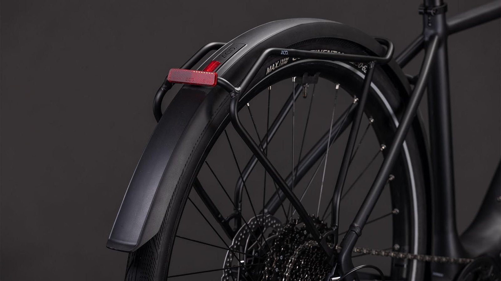 123110-Cube-Editor-Hybrid-Pro-400X-FE-coal-n-prism-2026-EBike-Fitnessrad-Herren-03_1920x1920